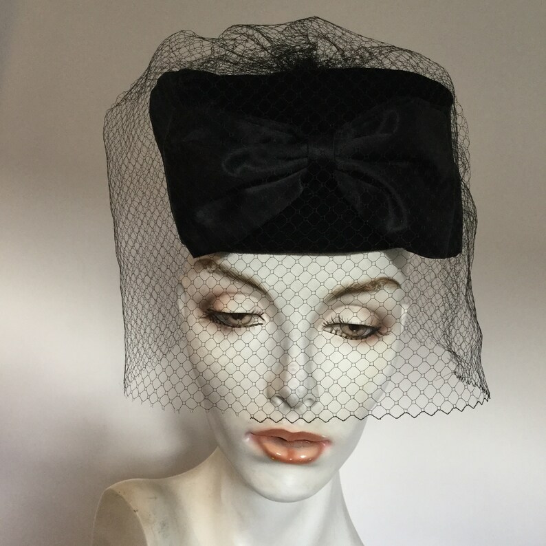 Vintage 1960s Black Velour Pill Box Hat With Statement Bow and Lace