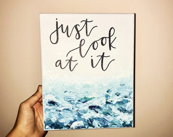 Aangepast bord strandcitaat | Strandhuiskunst aan de muur | Canvas Oceaangolven aangepast citaat | Decoratie met nautisch thema | 8 x 10 gepersonaliseerd canvas met letters