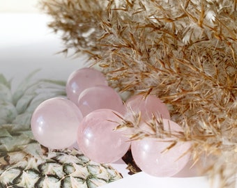 ROSE QUARTZ Mini Sphere - Rose Quartz Sphere - Quartz Sphere - Rose Quartz Crystal - Mini Sphere - Rose Quartz - Valentine's Day Gift - Love