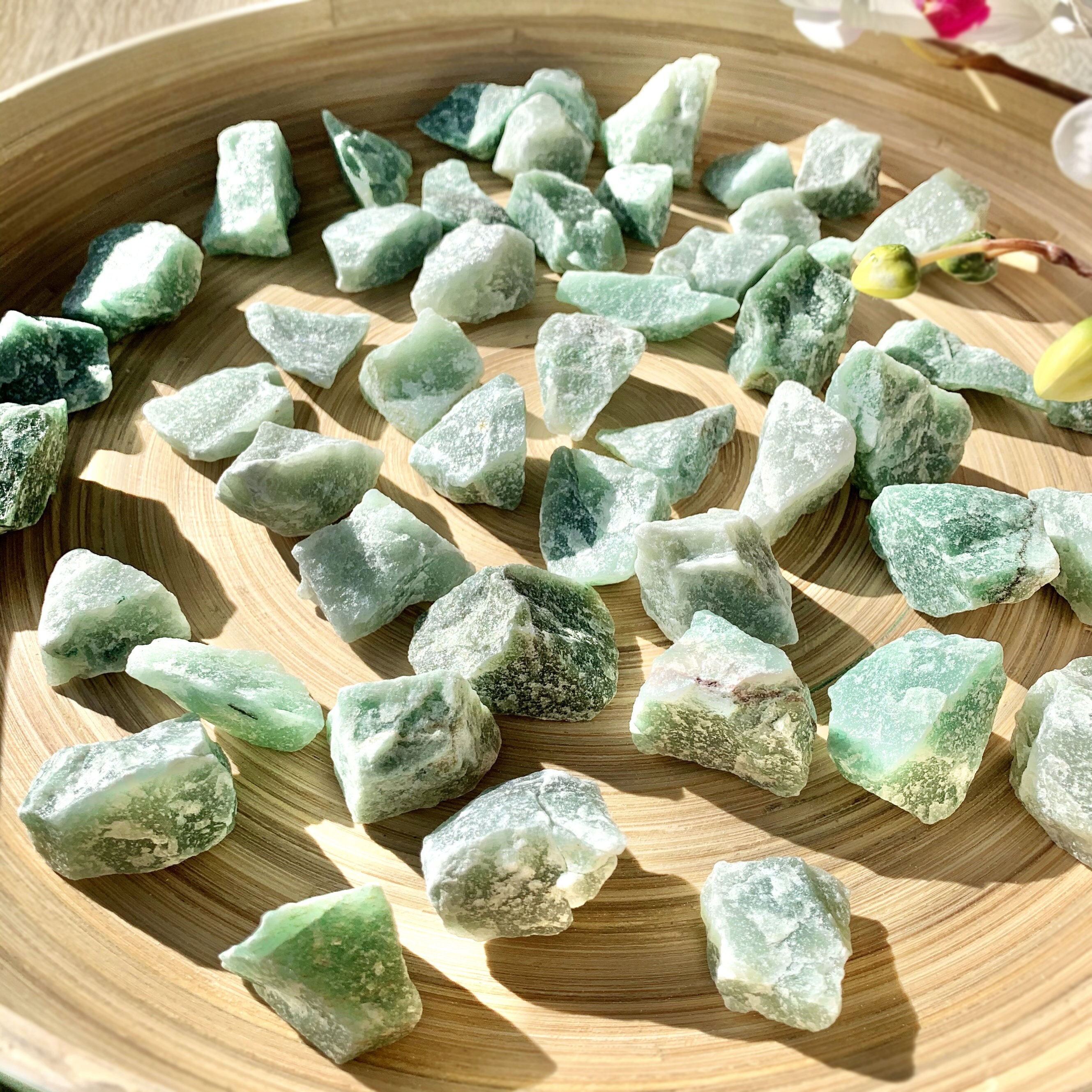 GREEN QUARTZ Raw Green Quartz Crystal Quartz Green Aventurine Rough Crystal Green Crystal Green Quartz Crystal Crystals