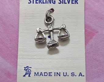 14K Yellow Gold Scales of Justice Charm