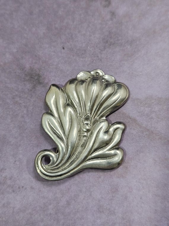 sterling art nouveau flower brooch pin