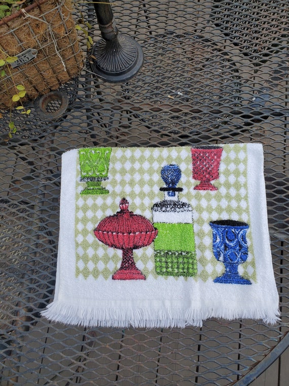 Vintage Bar Towel Barware Depicts Liquor Decanters Green Etsy