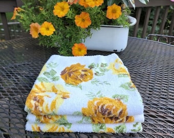 Vintage Bath Towel, Gold Rose pattern