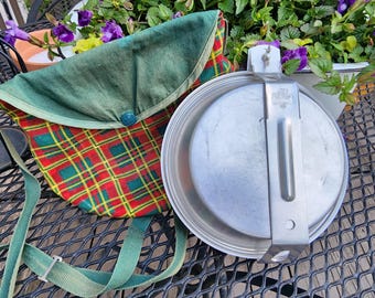 Vintage Girl Scouts Mess/Camp Set, dinnerware, red/green plaid,