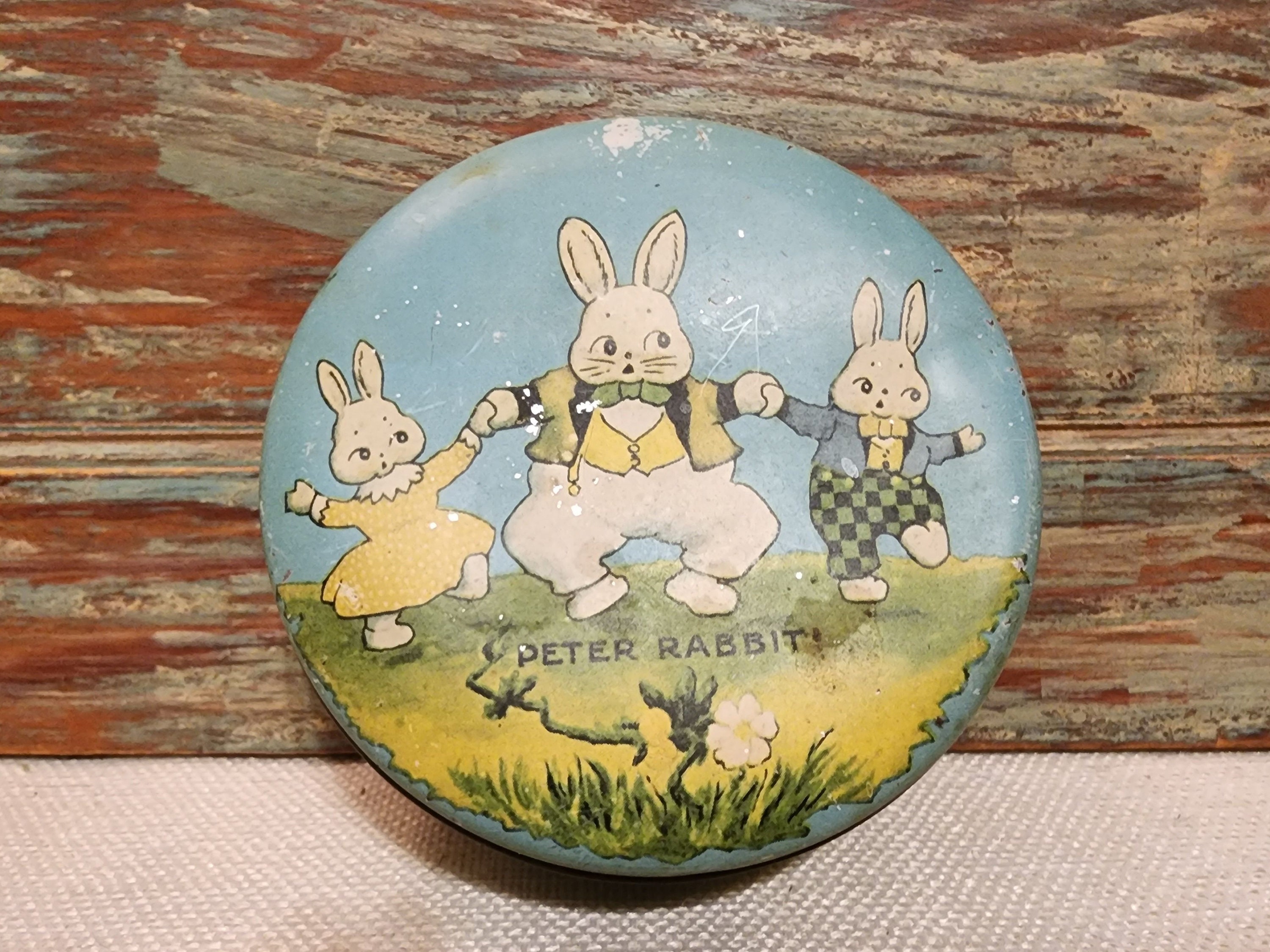 Sadter Rabbit Tin Vintage Peter Rabbit Easter Tin, Round,tindeco - Etsy