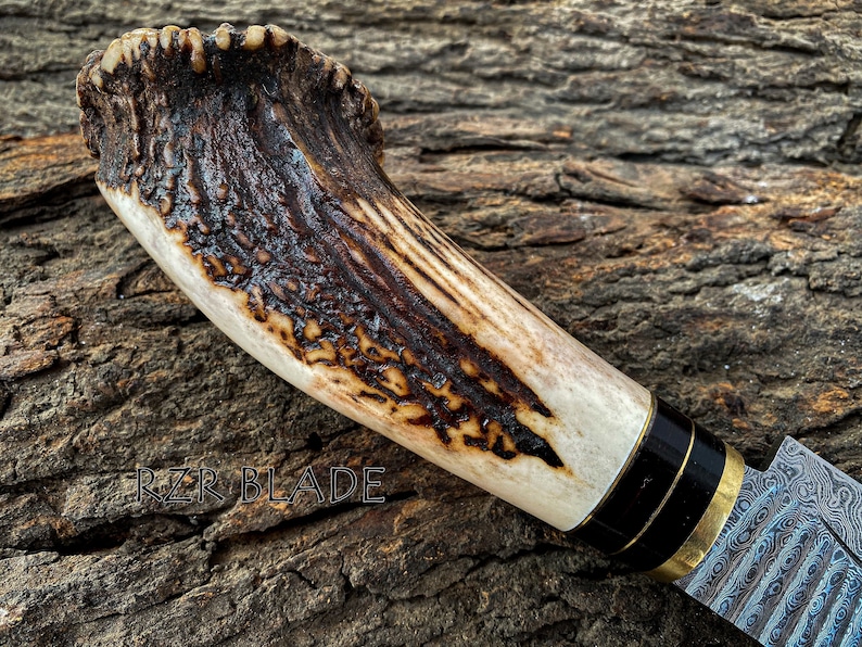 13" Handmade Damascus Hunting Knife With Antler Handle And Leather Sheath bild 6