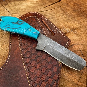 Handmade Damascus Bull Cutter Knife with Resin Handle & Leather Sheath