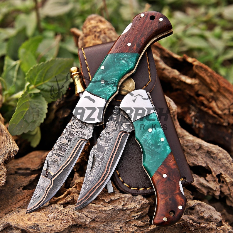 Elegant Copper Damascus Pocket Knife, Rosewood Handle & Leather Sheath - Unique Hunting Camping Gift green wood