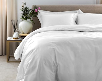 White Cotton Sateen Duvet Cover Set with Pillowcases Hotel Quality Bedding Gift for Christmas