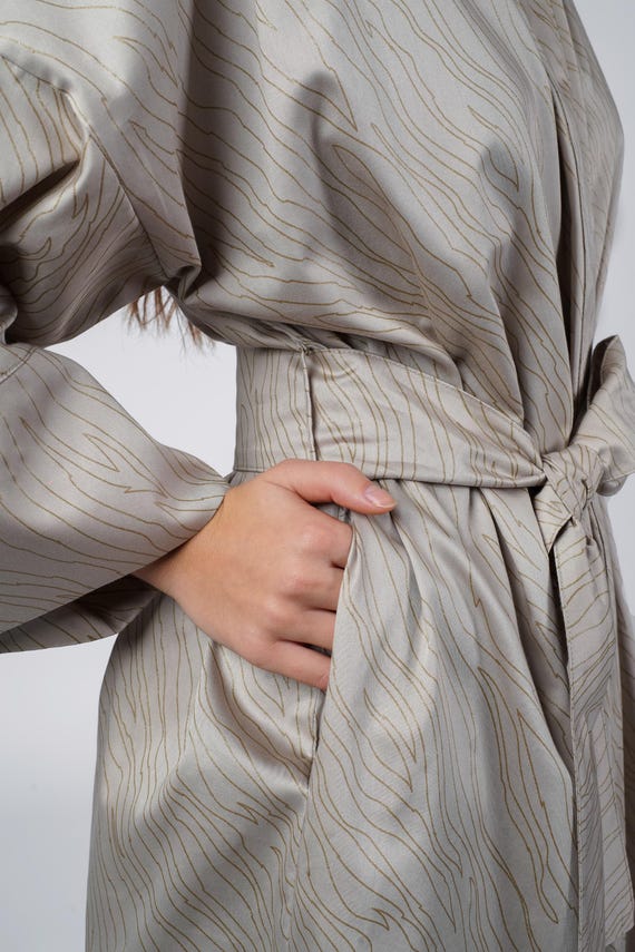 beige dressing gown Lorien Lounge Robe - Beige - Cashmere