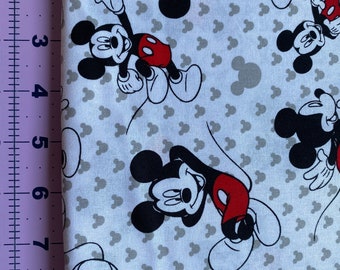 Mickey Mouse Cotton Fabric 18” X 21” Fat Quarter - Etsy Canada
