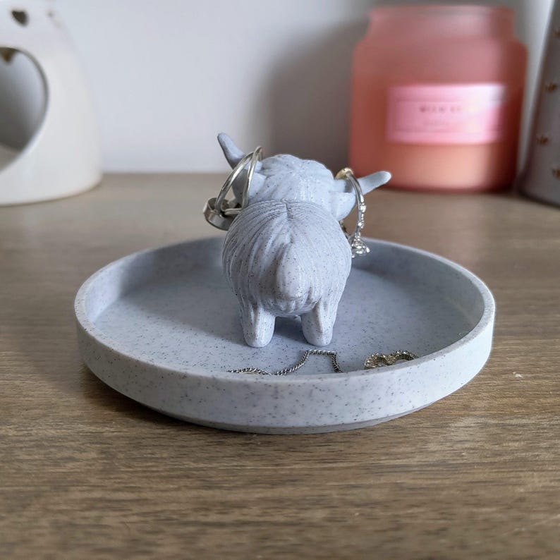 Highland Cow Ring Dish | 3D Printed Jewellery Holder | Scottish Cow Gift | Animal Trinket Tray image 7