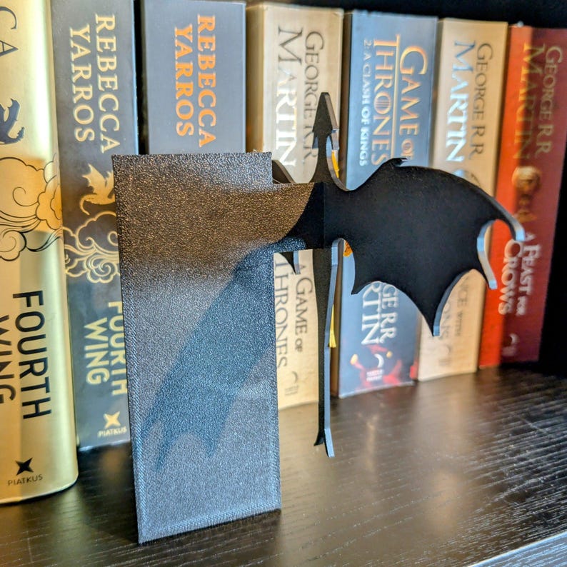 Double Dragon Book Insert | Fourth Wing Bookshelf Decor | 3D Printed Fantasy Gift | Black & Gold image 4