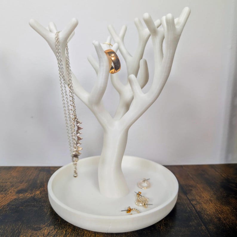 Tree Jewellery Holder with Tray | 3D Printed Ring Stand | Modern Organiser | Gift for Her White