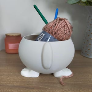 Dog Yarn Bowl | 3D Printed Crochet & Knitting Companion | Cute Dog Gift | Wool Organiser image 3