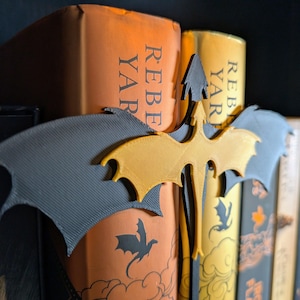 Double Dragon Book Insert | Fourth Wing Bookshelf Decor | 3D Printed Fantasy Gift | Black & Gold image 1