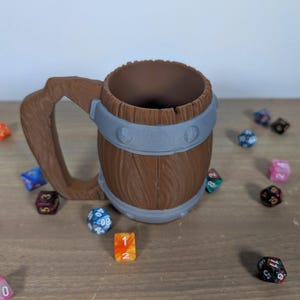 Tavern Mug Dice Tower & Can Holder | 3D Printed RPG Accessory | DnD Gaming Gift image 6