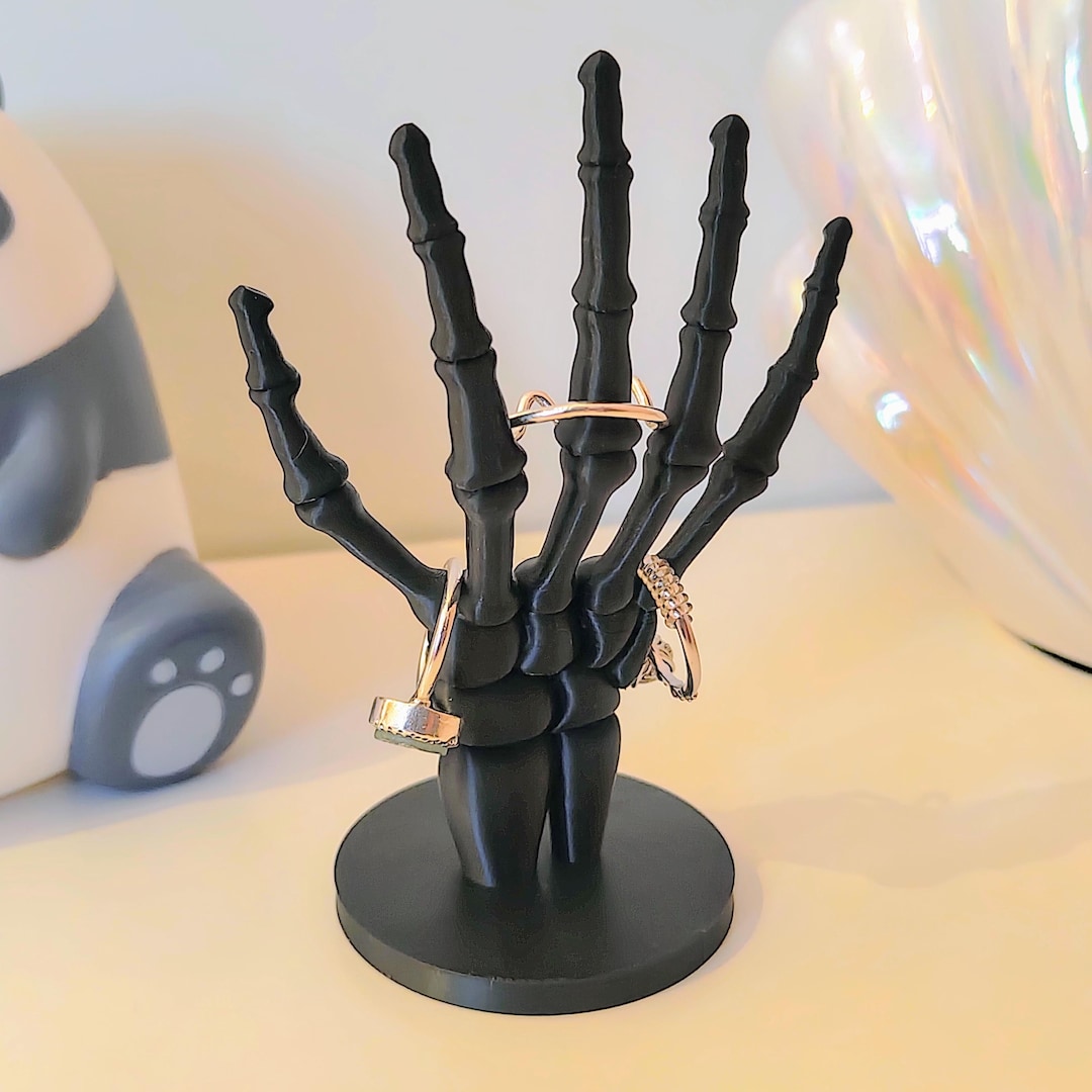 Skeleton Hand Ring Holder | 3D Printed Gothic Jewellery Stand
