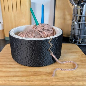 Sushi Yarn Bowl | 3D Printed Maki Crochet Bowl | Kawaii Knitting Gift | Wool Organiser image 1