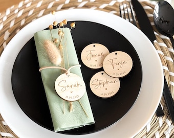 Platzkarte Namen Hochzeit aus Holz – Namensschild Gastgeschenk – Gravierte Anhänger für Hochzeit, Taufe, Kommunion, Konfirmation, Feier