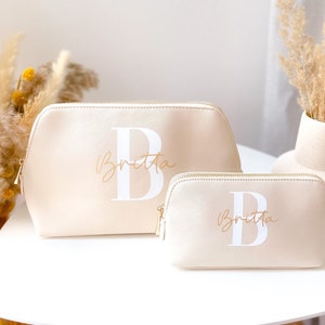 Personalisierte Kosmetiktasche mit Initial und Name, Muttertagsgeschenk personalisiert, Geburtstagsgeschenk Frau, Geschenk für Mama und Oma