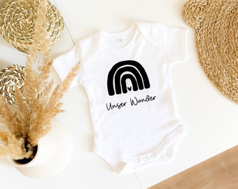 Baby Body personalisiert, Unser Wunder Baby Body, originelle Verkündung, individuelles Geburtsgeschenk