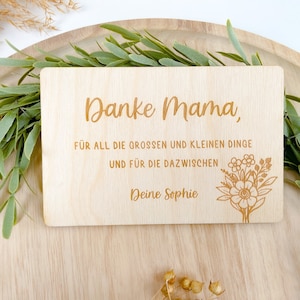 Holzkarte für den Muttertag als individueller und personalisierter Gruß, Karte zum Geburtstag für Mama oder Oma, Muttertagsgeschenk