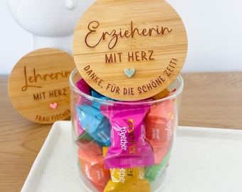 Abschiedsgeschenk für Lehrerin oder Erzieherin – personalisiertes Glas mit Gravur & Herz