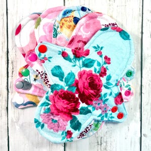 Set of 5 Flannel Print EcoFriendly Reusable Daily Panty Liners, Light Absorbency Everyday Pads, Exercise/Maternity Bladder Leak Panty Liner