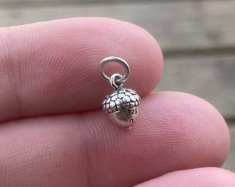 Tiny Acorn Charm, 3D Acorn Charm, Silver Acorn Charm, Acorn Charm, Nature Charm, Nature Charms, Acorn for bracelet, solid silver acorn