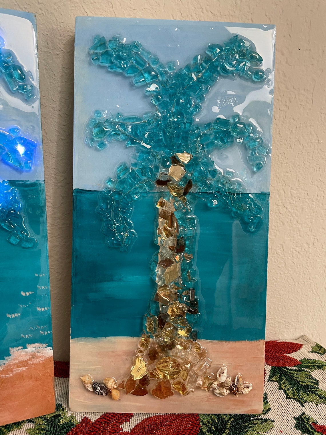Palm Tree Glass Art With Lights. 12x6x1 Wood canvas. Hand Made in