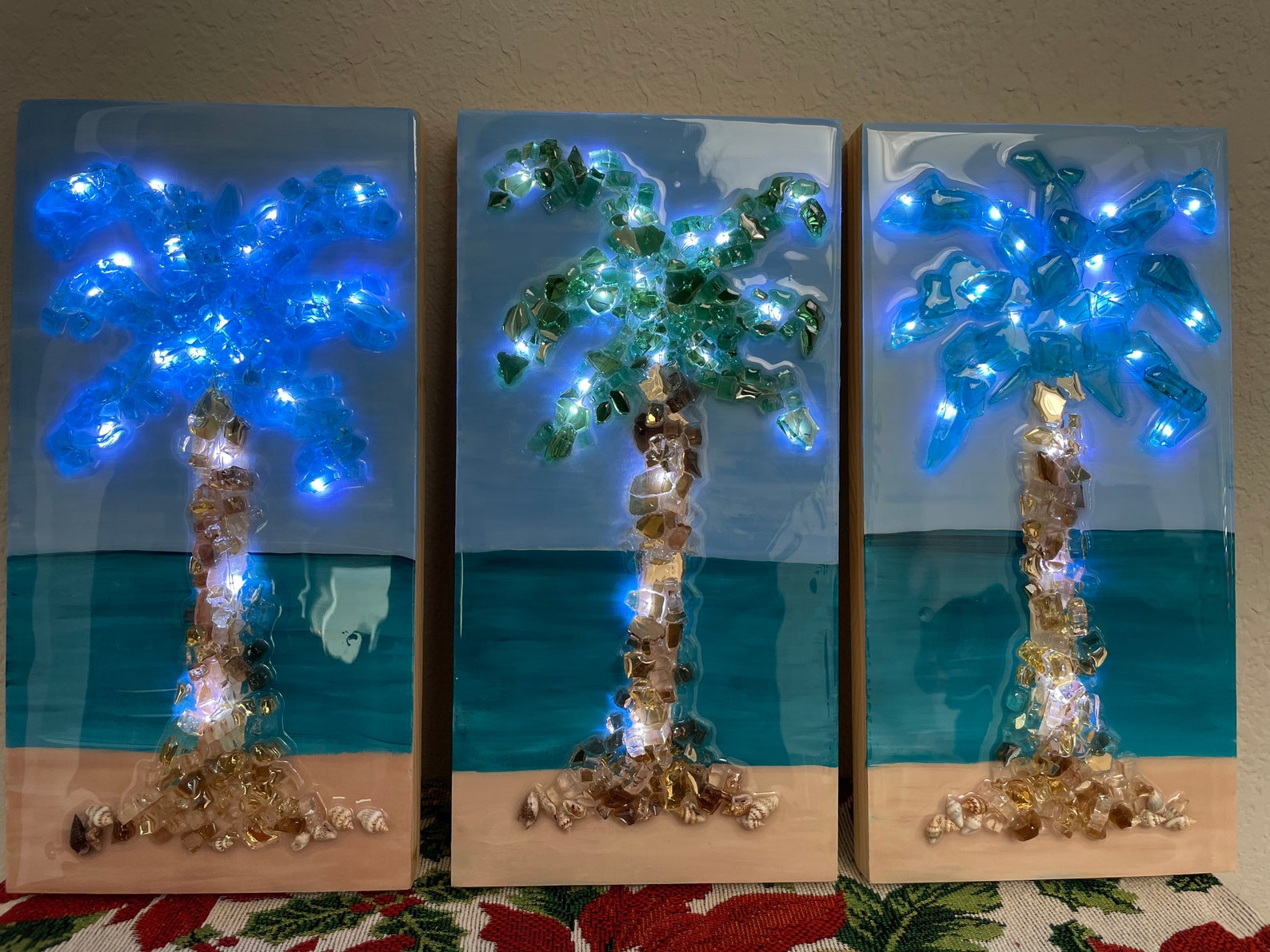 Palm Tree Glass Art With Lights. 12x6x1 Wood canvas. Hand Made in