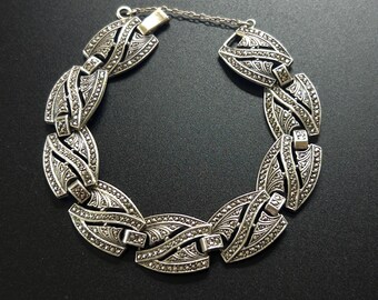 Pulseira vintage em prata de lei com marcassita, joia de coleção pós-Segunda Guerra Mundial, tamanho 17 cm (6 3/4 polegadas), Kimler & Daniel.