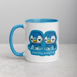 Pip-lups juzgando en silencio // Taza de 11 oz