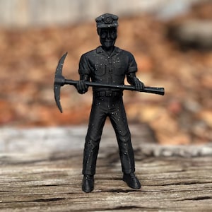 Big John the Miner - Miniature Version of American Giant Based on International Fiberglass Design, Lumberjack, Roadside America, Helper Utah