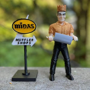 Midas Muffler Man - Miniature Version of American Giant Based on International Fiberglass Design, Vintage, Roadside America, Route 66, WV
