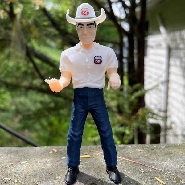 Phillips 66 Cowboy - Mini-Version des American Giants basierend auf International Fiberglass Design im American Giants Museum, Muffler Man Roadside