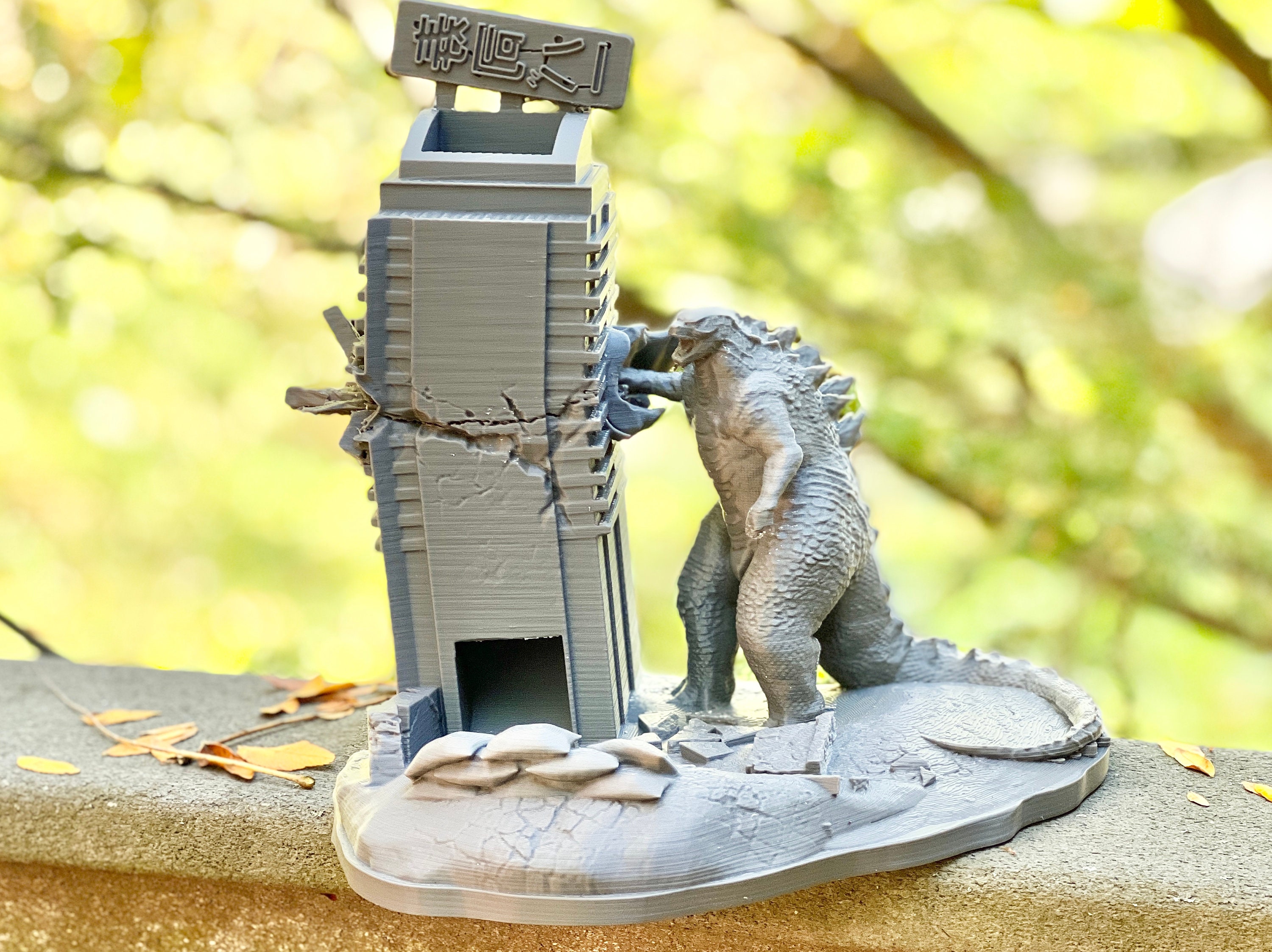 Kaiju Lizard King - Etsy Kaiju Lizard King - Etsy