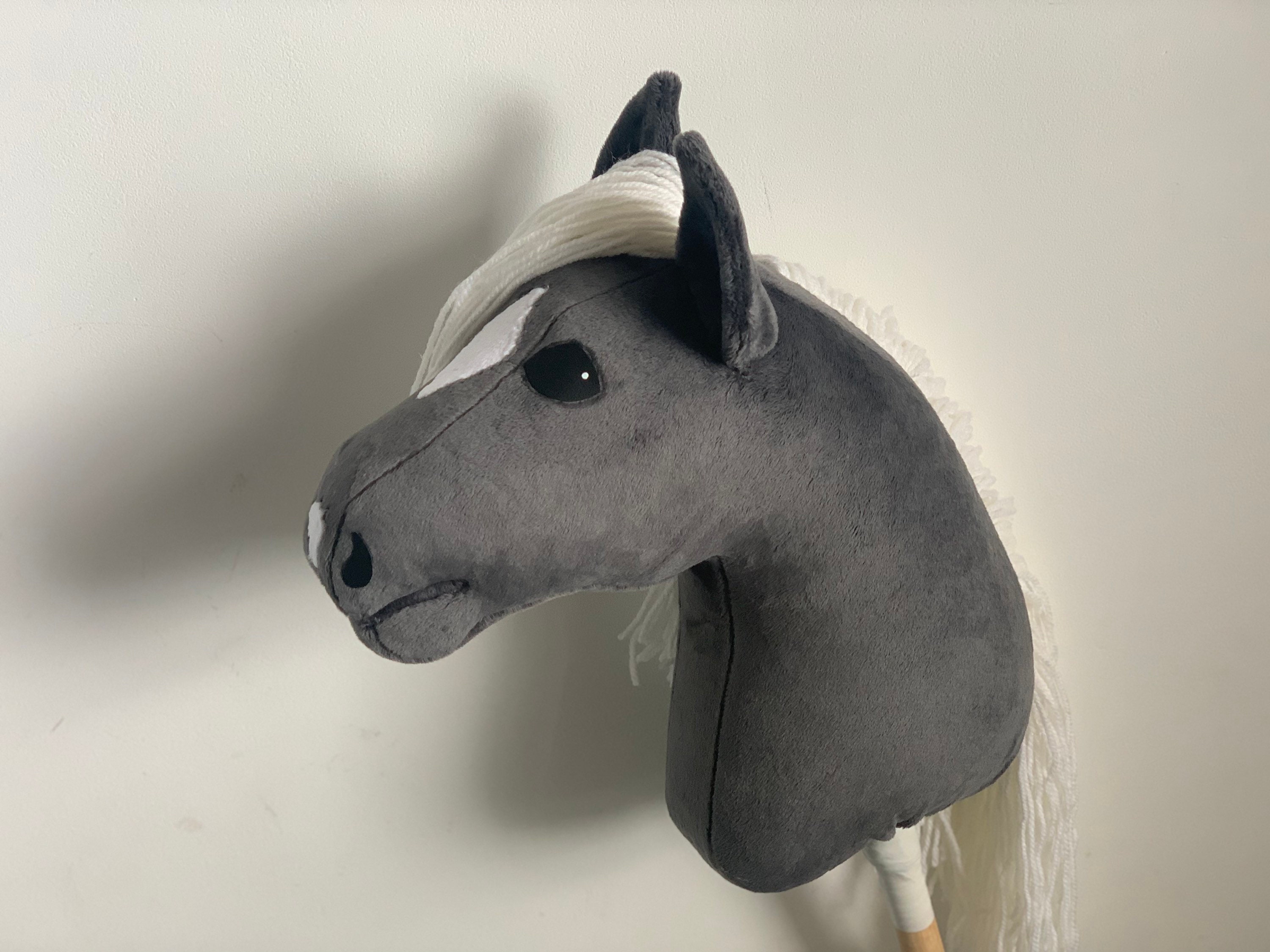 Cheval gris fonc Etsy France