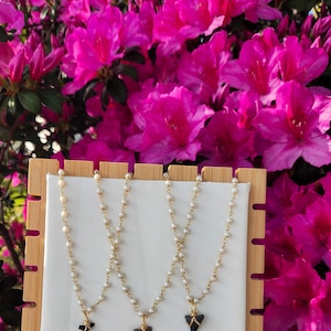 Dainty Pearl Shark Tooth Choker | Pearl Choker | Gold Shark tooth necklace