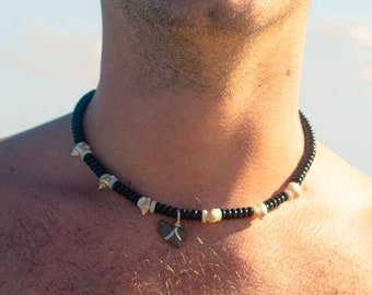 Classic Surfer Shark Tooth & shell choker | Men's Shell Choker | Men's Puka Shell choker