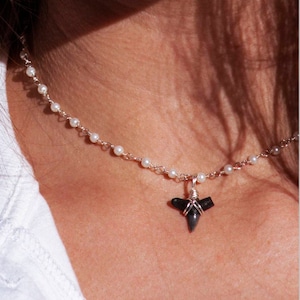 Dainty Pearl Shark Tooth Choker | Silver pearl Choker | Shark Choker
