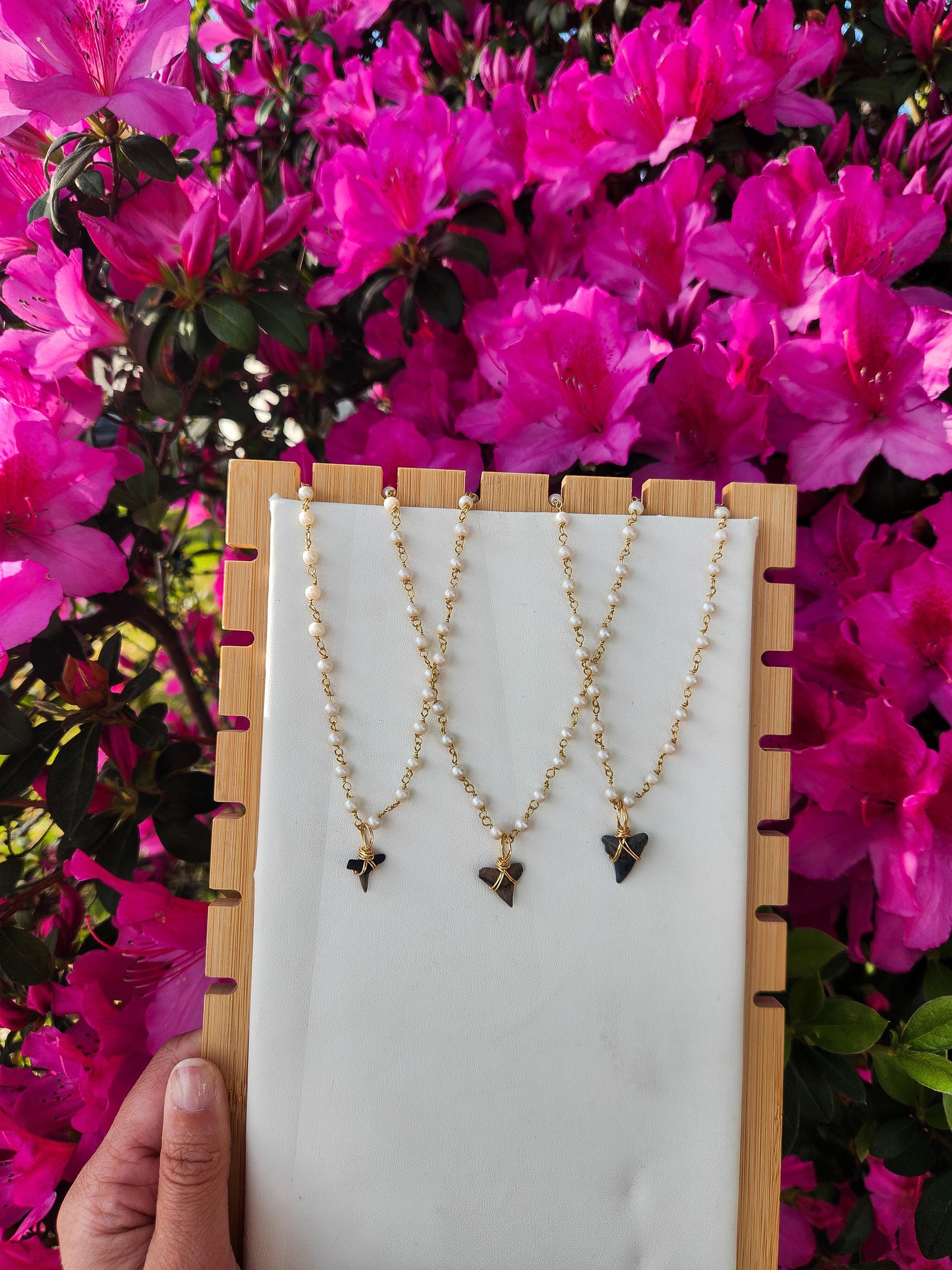 Dainty Pearl Shark Tooth Choker | Pearl Choker | Gold Shark tooth necklace