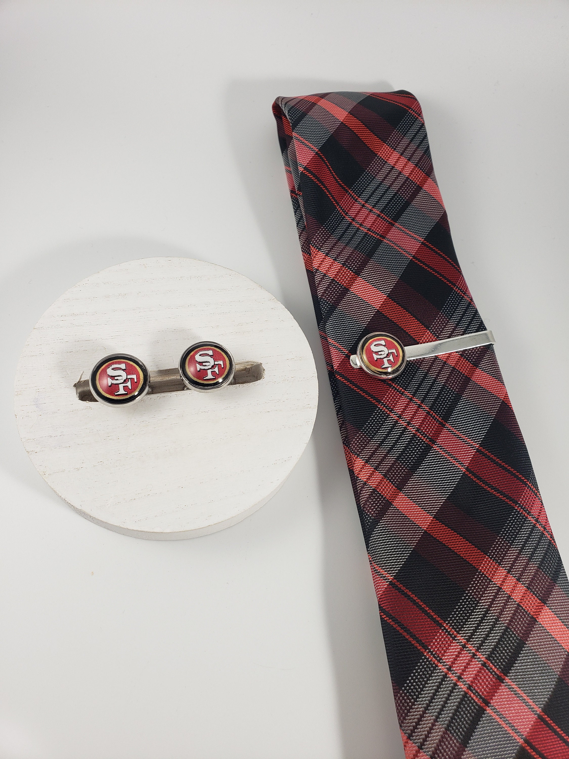 Denver Broncos Cufflinks and Tie Bar Gift Set