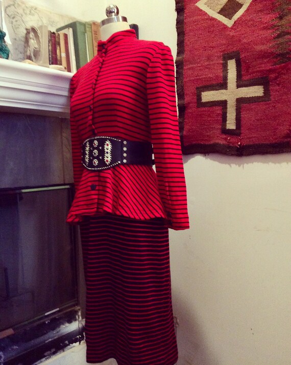 80s does 40s Thierry Mugler-esque dress.