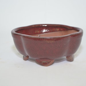 Bonsai ceramic pot 5&quot;, burgundy color, lotus shape with draining holes.