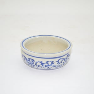 Lucky bamboo pot, no draining holes, blue and white color, 3.5&quot; opening