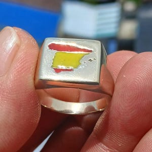 Spanischer Flaggenring, Kostümring, kleiner Fingerring, Flagge Spaniens, Sportevent outfit, Fanoutfit, Spanienring, Messingring, Geschenk