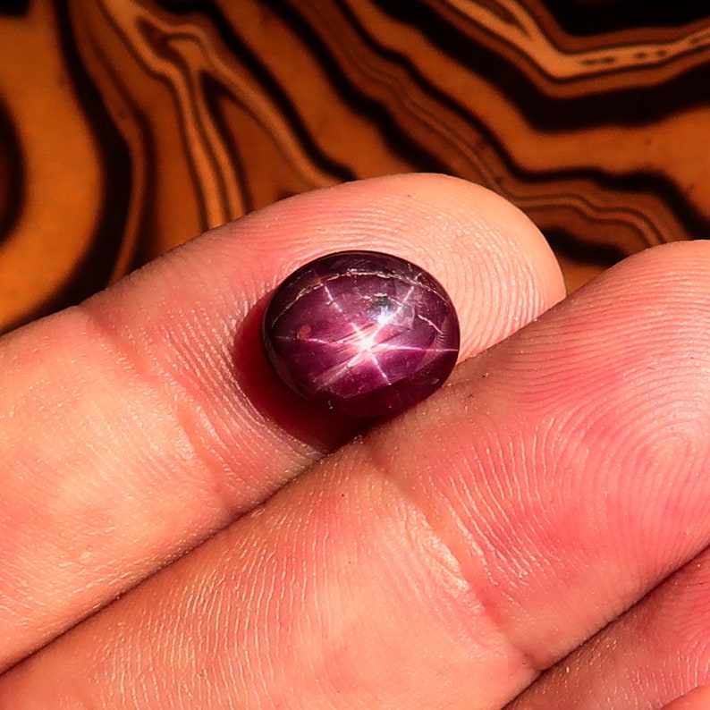Oval Red 6 Rays Star Ruby Cabochon 6.0 CT 11.2 mm x 9.3 mm x 5.1 mm